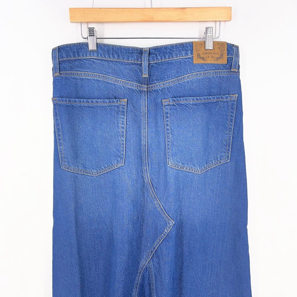 Johnny Was Vienna Maxi Skirt Blue Denim Raw Hem Back Slit Size 30 Womens - Picture 4 of 14